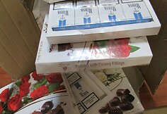Saldainių pakuotėse buvo paslėptos kontrabandinės cigaretės 