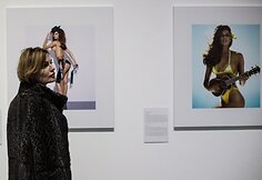 2015-ųjų &bdquo;Pirelli&ldquo; kalendoriaus paroda 