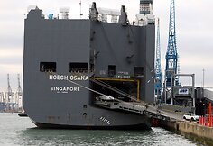 I&scaron; laivo &bdquo;Hoegh Osaka&ldquo; i&scaron;varomi automobiliai