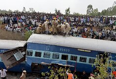 Traukinio avarija Indijoje