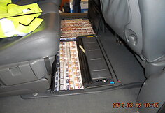 Automobilyje paslėptos kontrabandinės cigaretės