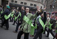 Niujorko &Scaron;v.Patriko dienos parade buvo leista žygiuoti grupei gėjų