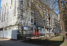 Telšiuose renovuojamas daugiabutis