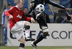 Wayne'as Rooney ir Souleymaneas Diawara