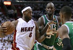 LeBronas Jamesas ir Kevinas Garnettas