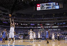 Dirkas Nowitzki meta baudas
