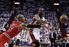 Keithas Bogansas ir Dwyane'as Wade'as