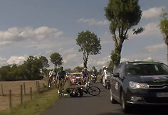 Dviratininkų griūtis devintajame &bdquo;Tour de France&ldquo; etape