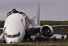 Sulūžęs „Boeing 737-800“ lėktuvas