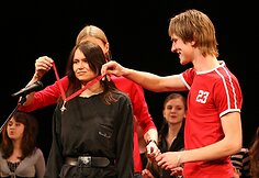 Scenografė Jūratė Paulėkaitė teatro apdovanojimuose &bdquo;Auksiniai scenos kryžiai&ldquo;