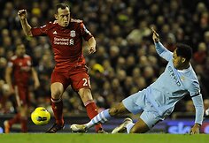 Charlie Adam (kairėje) ir Joleonas Lescottas