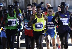 Iš sporto traukiasi maratono legenda Haile‘as Gebrselassie‘as
