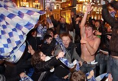 „Zenit“ futbolo klubo triumfą Rusijoje lydėjo masinės muštynės