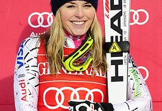 L.Vonn viešpatavimą Kanadoje nutraukė jos geriausia draugė