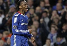 „Chelsea“ žaidimas buksuoja, „Arsenal“ kyla į pirmąją vietą