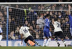 „Chelsea“ žaidimas buksuoja, „Arsenal“ kyla į pirmąją vietą