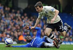 Po 11 metrų baudinių loterijos Londono „Chelsea“ eliminuota iš FA taurės