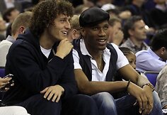 Istorinėse NBA rungtynėse Londone „Nets“ nugalėjo Lino Kleizos ekipą