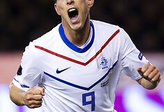 Klaas Janas Huntelaaras džiaugiasi įvarčiu į švedų vartus