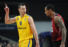 Donatas Motiejūnas (kairėje)