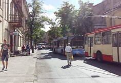 Po avarijos susidarė eismo spūstis