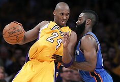 Kobe Bryantas ir Jamesas Hardenas