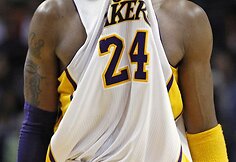 D.Wade'as ir L.Jamesas vedė „Heat“ į pergalę prieš „Lakers“ su Kobe Bryantu