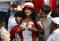 Peru futbolo gerbėja