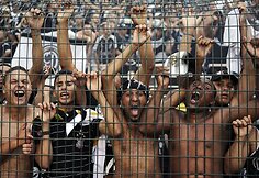 Švenčiantys „Corinthians“ sirgaliai
