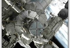 Amerikiečių astronautų pasivaik&scaron;čiojimas po kosmosą