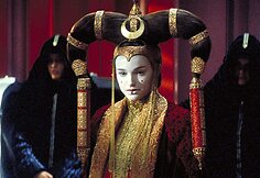 Natalie Portman filme &bdquo;Žvaigždžių karai: epizodas I &ndash; pavojaus &scaron;e&scaron;ėlis&ldquo; (1999)