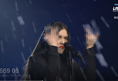 Migloko &bdquo;Eurovizijos&ldquo; pusfinalyje i&scaron;kėlė du pir&scaron;tus