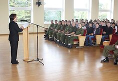 Prasidėjo atnaujinti atsargos karininkų mokymai studentams