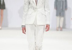 Stellos Nevins modelis