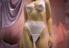 &bdquo;American Apparel&ldquo; vitrina