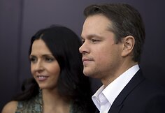 Mattas Damonas su žmona Luciana Barroso