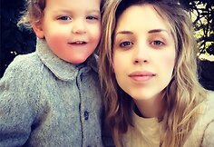 Peaches Geldof su sūnumi Astala