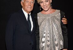 Giorgio Armani ir Pink