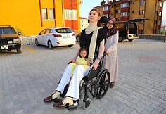 Rumeysa Gelgi su mama