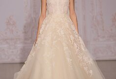 &bdquo;Monique Lhuillier&ldquo; kolekcijos modelis