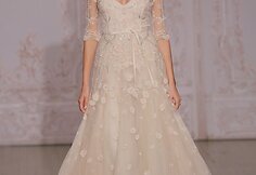 &bdquo;Monique Lhuillier&ldquo; kolekcijos modelis