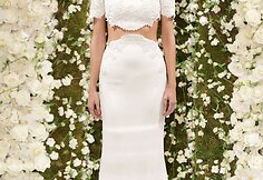 &bdquo;Reem Acra&ldquo; kolekcijos modelis