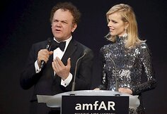 Johnas C. Reilly ir Eva Herzigova