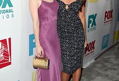 Emma Roberts ir Lea Michele 