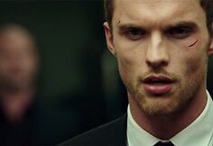 Edas Skreinas filme „Transporteris: visu greičiu“