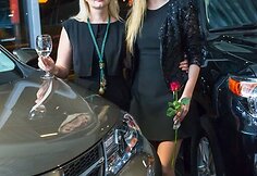 Karolina Toleikytė su mama Kristina Toleikiene