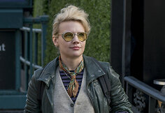 Kate McKinnon komedijoje „Vaiduoklių medžiotojos“