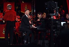 Gary Barlow