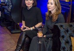 Žilvino Šilgalio sužadėtinė Kristina Kiršytė (dešinėje)