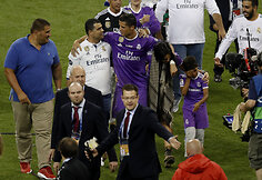 Cristiano Ronaldo su drauge Georgina Rodriguez ir sūnumi Cristiano jaunesniuoju